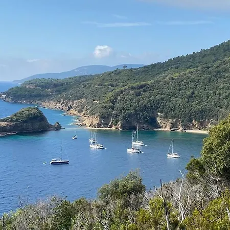 Sul Mare A Rio Marina, Isola D'elba Apartment